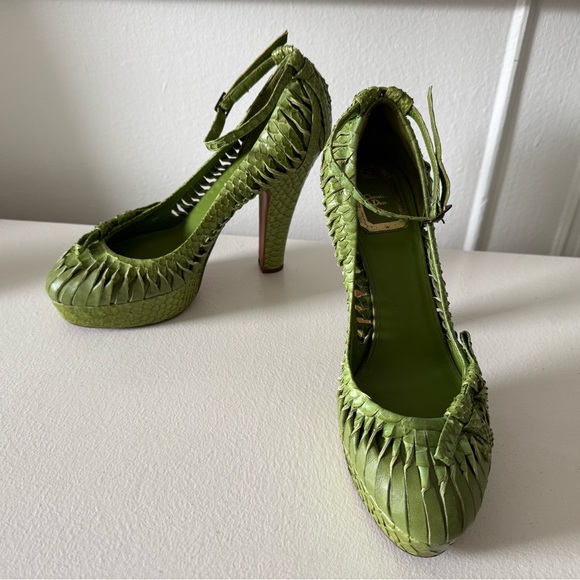 Christian Dior Python Green Pumps - Picture 4 of 9